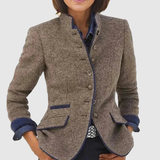 Silvie – Tweed Blazer s Klasickými Prvky