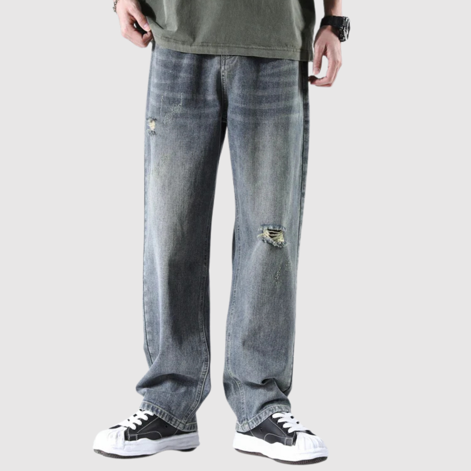 Bruno – Bledé džíny s vintage detaily