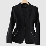 Silvie – Klasický blazer s knoflíkovými detaily