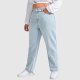 "Kira – Džíny s rovnými nohavicemi" can be rewritten as "Kira – Rovné nohavice džíny".