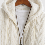 "Šimon - Luxusní Pelerína Kabát" can be rewritten as "Šimon - Exkluzivní Pelerína Kabát".