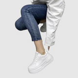 Rita – Minimalistické bílé tenisky na platformě