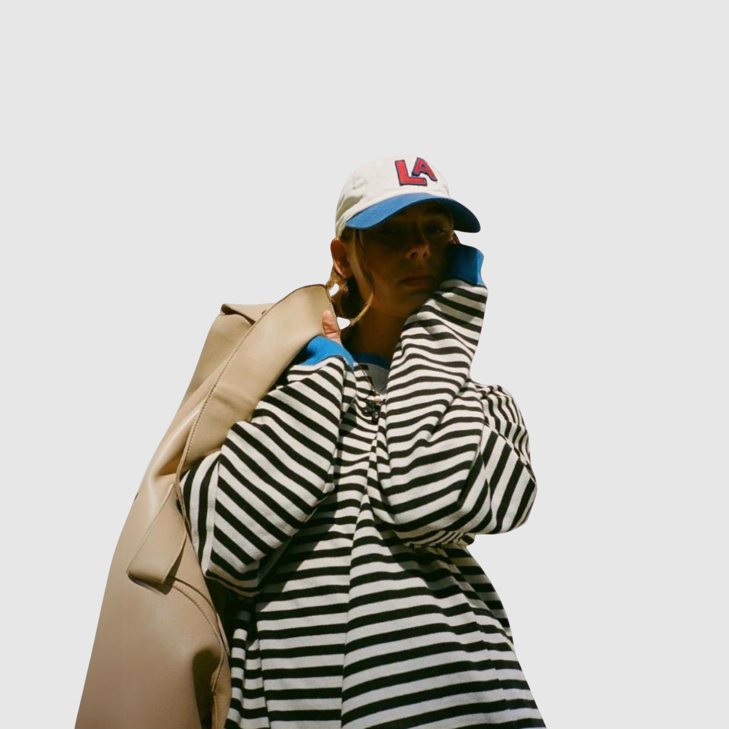 Nora – Pruhovaný svetr v kontrastních barvách