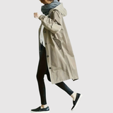 "Jelena – Dlouhá lehká bunda s kapucí" can be rewritten as "Jelena – Dlouhá lehká bunda s kapucí pro pohodlné nošení".