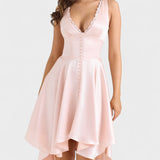 Élodie | Šaty Romance v Saténovém a Jemné Krajce