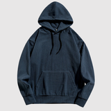 "Daniel – Mikina s širokými pruhy" can be rewritten as "Daniel – Mikina s širokými pruhy" (the title is already clear and descriptive, but if you want a variation, you could say: "Daniel – Mikina s výraznými pruhy").