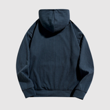 "Daniel – Mikina s širokými pruhy" can be rewritten as "Daniel – Mikina s širokými pruhy" (the title is already clear and descriptive, but if you want a variation, you could say: "Daniel – Mikina s výraznými pruhy").