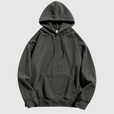 "Daniel – Mikina s širokými pruhy" can be rewritten as "Daniel – Mikina s širokými pruhy" (the title is already clear and descriptive, but if you want a variation, you could say: "Daniel – Mikina s výraznými pruhy").