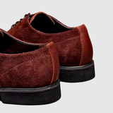 Viktor – Klasické pánské kožené boty v hnědé barvě