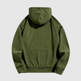 "Daniel – Mikina s širokými pruhy" can be rewritten as "Daniel – Mikina s širokými pruhy" (the title is already clear and descriptive, but if you want a variation, you could say: "Daniel – Mikina s výraznými pruhy").