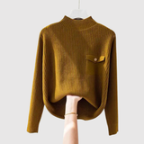 Nora – Svetřík s kapsou na hrudi