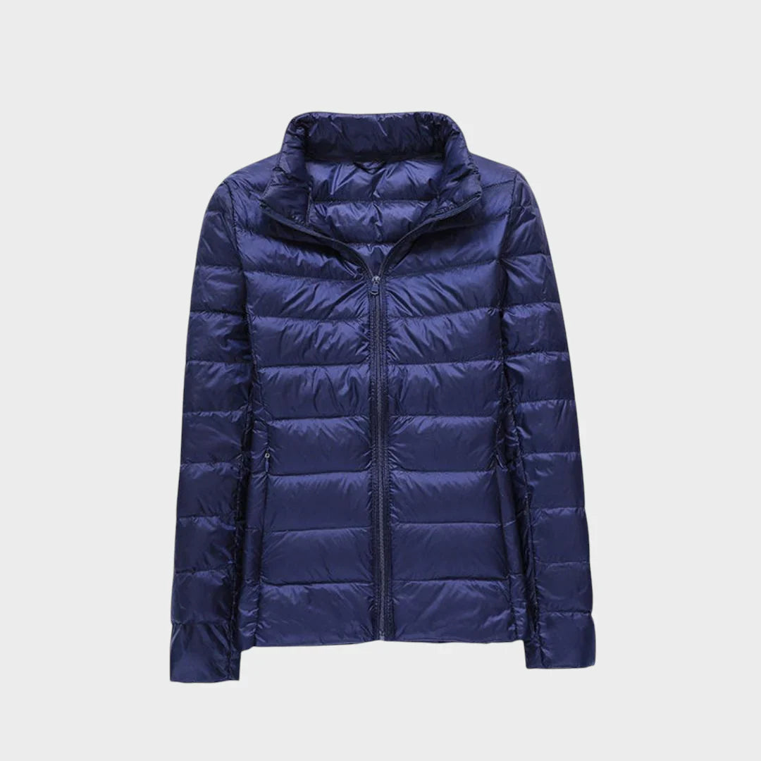 Ela - Nová lehká bunda s kachními peřím" can be rewritten as:

"Ela - Nová ultralehká bunda s kachními peřím