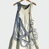 Šaty s motivem chobotnic