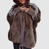 Jelena – Elegantní kabát s kapucí a moderními detaily