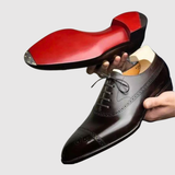 Oskar – Klasické Kožené Boty s Červenou Podrážkou