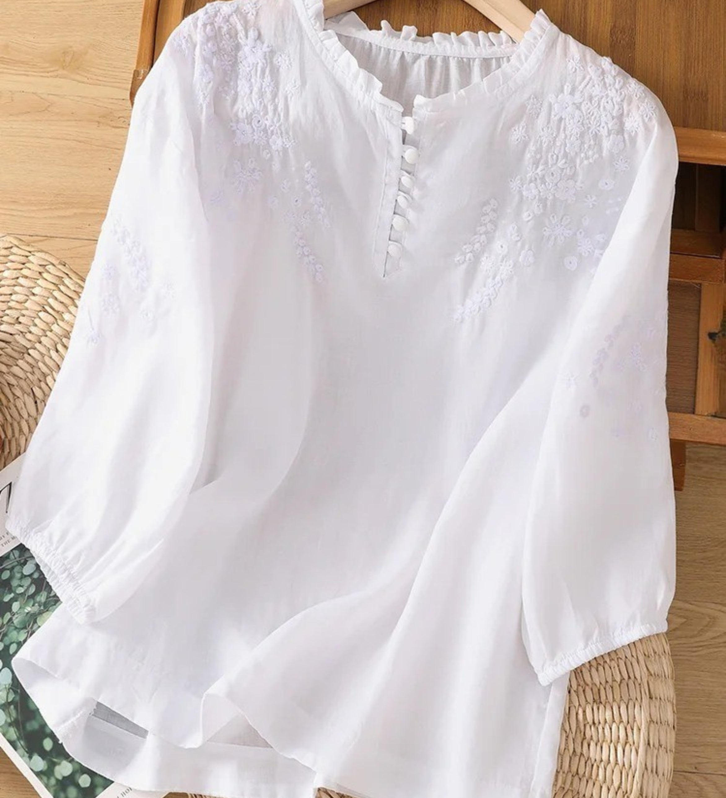 Kissina | Vyšívaná blůza z bavlny a lnu