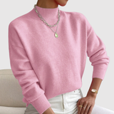 Nora – Elegantní klasický svetr s jemnými liniemi