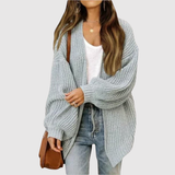 Nora – Oversized pletený kardigan z jemného materiálu