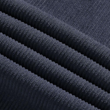 Denis – Sportovní kalhoty s kontrastními pruhy" can be rewritten as:

"Denis – Sportovní kalhoty s výraznými kontrastními pruhy