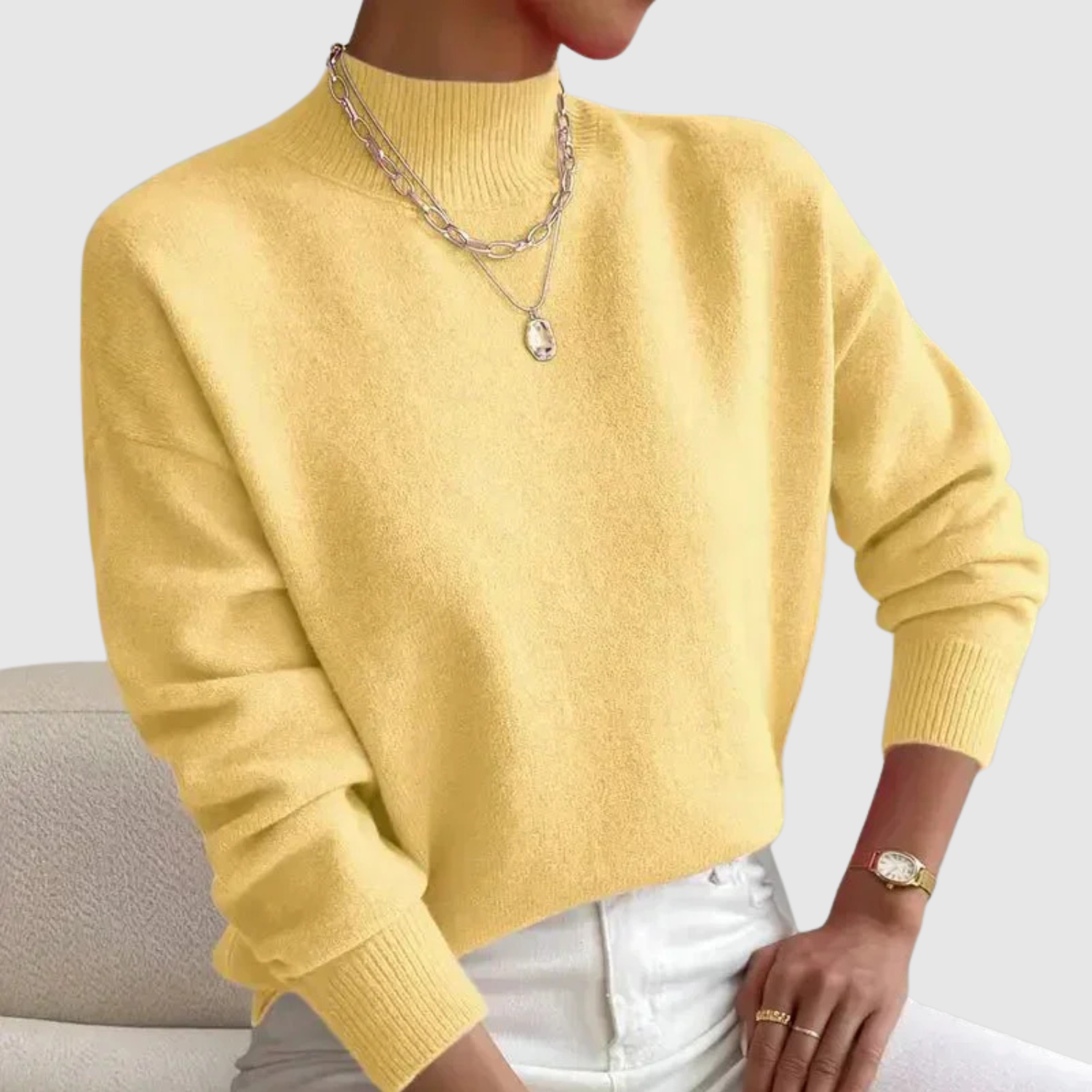 Nora – Elegantní klasický svetr s jemnými liniemi