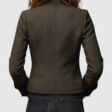 Silvie – Elegantní kabát s jemnými sametovými akcenty