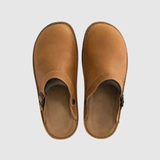 Oskar – Pohodlné kožené pantofle s nastavitelným páskem