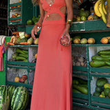 Bianca – Šaty s Odvážným Střih a Hlubokým Výstřihem