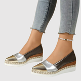 Lara - Dámské ortopedické boty na podpatku s metalickým detailem