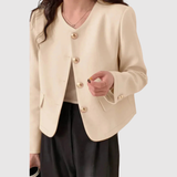 Silvie – Krátký blazer s elegantním minimalistickým stylem