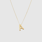 Amélie – Osobní náhrdelník s iniciálou a charmem