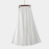 Stylová sukně s vysokým pasem