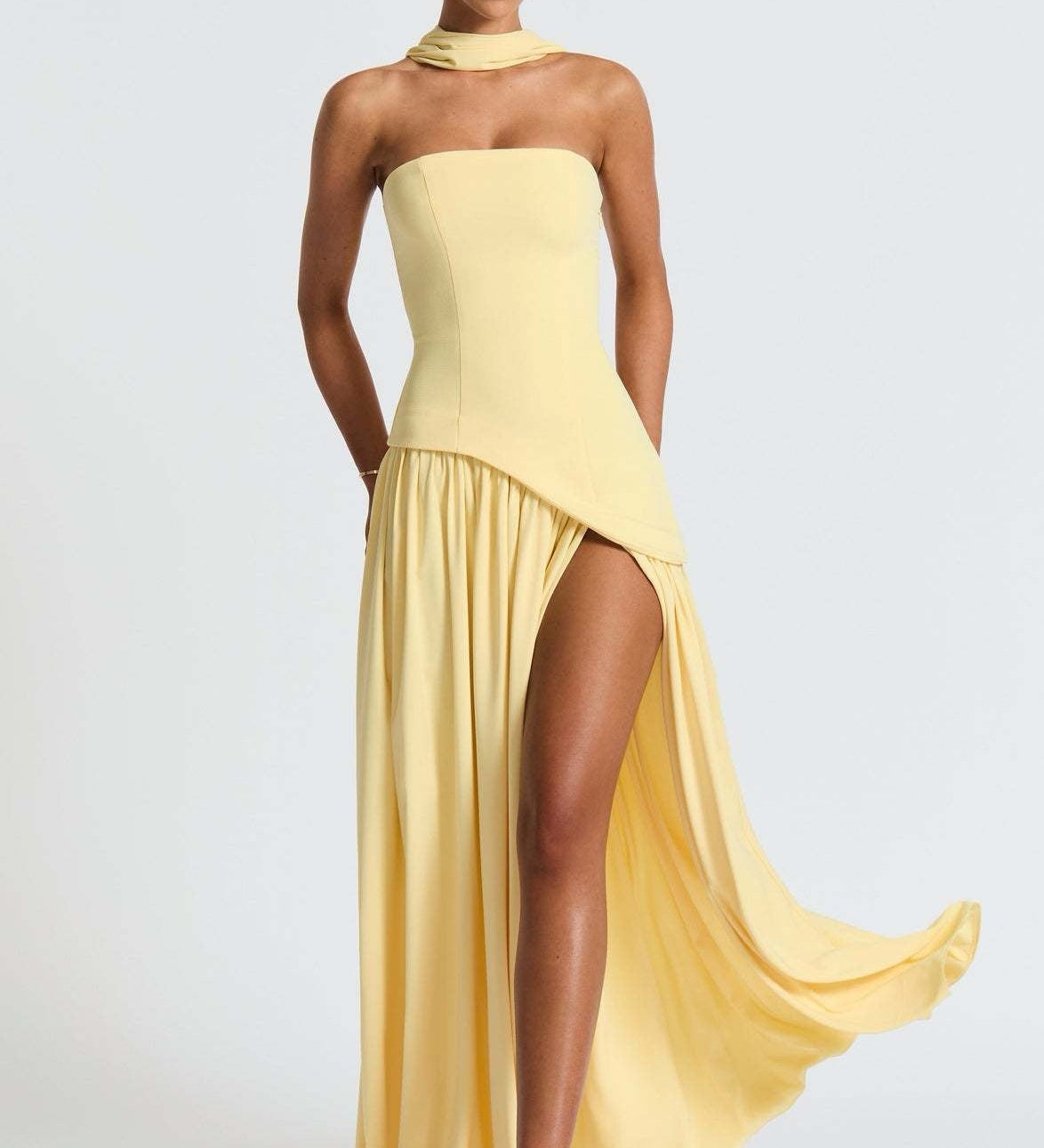 Beatriz™ | Elegantní dlouhé šaty s rafinovaným střihem