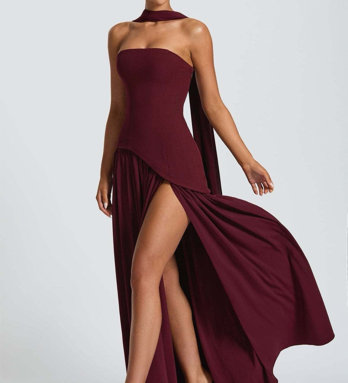 Beatriz™ | Elegantní dlouhé šaty s rafinovaným střihem