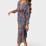 Sabrina | Midi šaty spojující eleganci a šarm