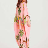 Alessandra | Dlouhé šaty s černým a růžovým arary potiskem