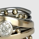 Valérie – Dvoubarevný prsten s krystalem a moderním stylem