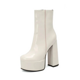 Carina – Boty s extrémně vysokou platformou, které vyzařují eleganci a sebevědomí