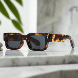 Alex – Unikátní čtvercové sluneční brýle