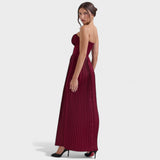 "Isabella - Šaty bez ramínek" can be rewritten as "Isabella - Bezramínkové šaty".