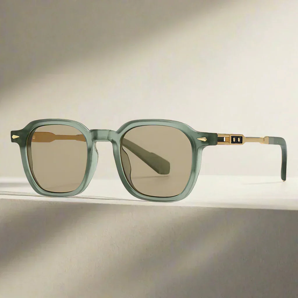 Alex – Luxusní čtvercové sluneční brýle s elegantními detaily