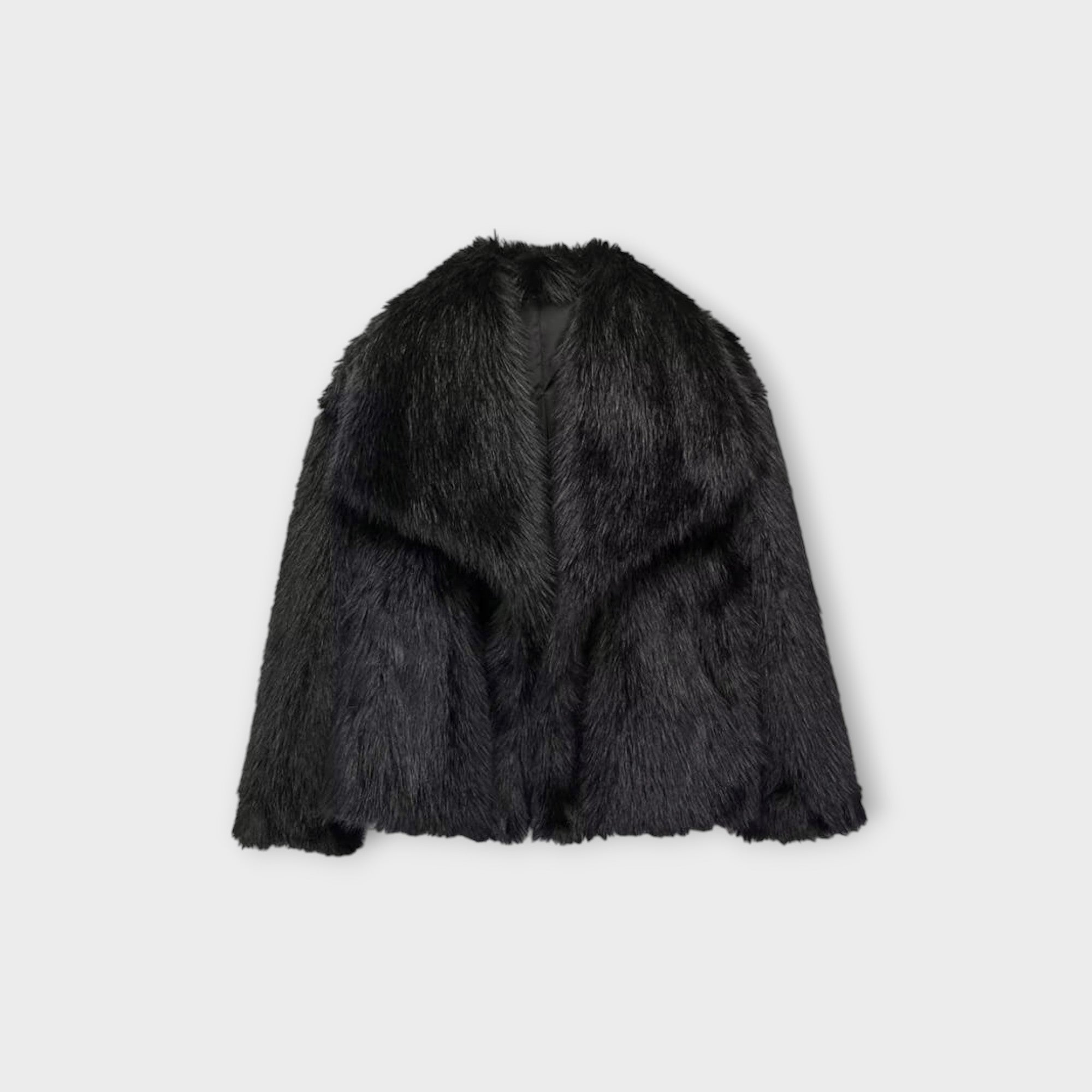 Margarida - Fur Coat