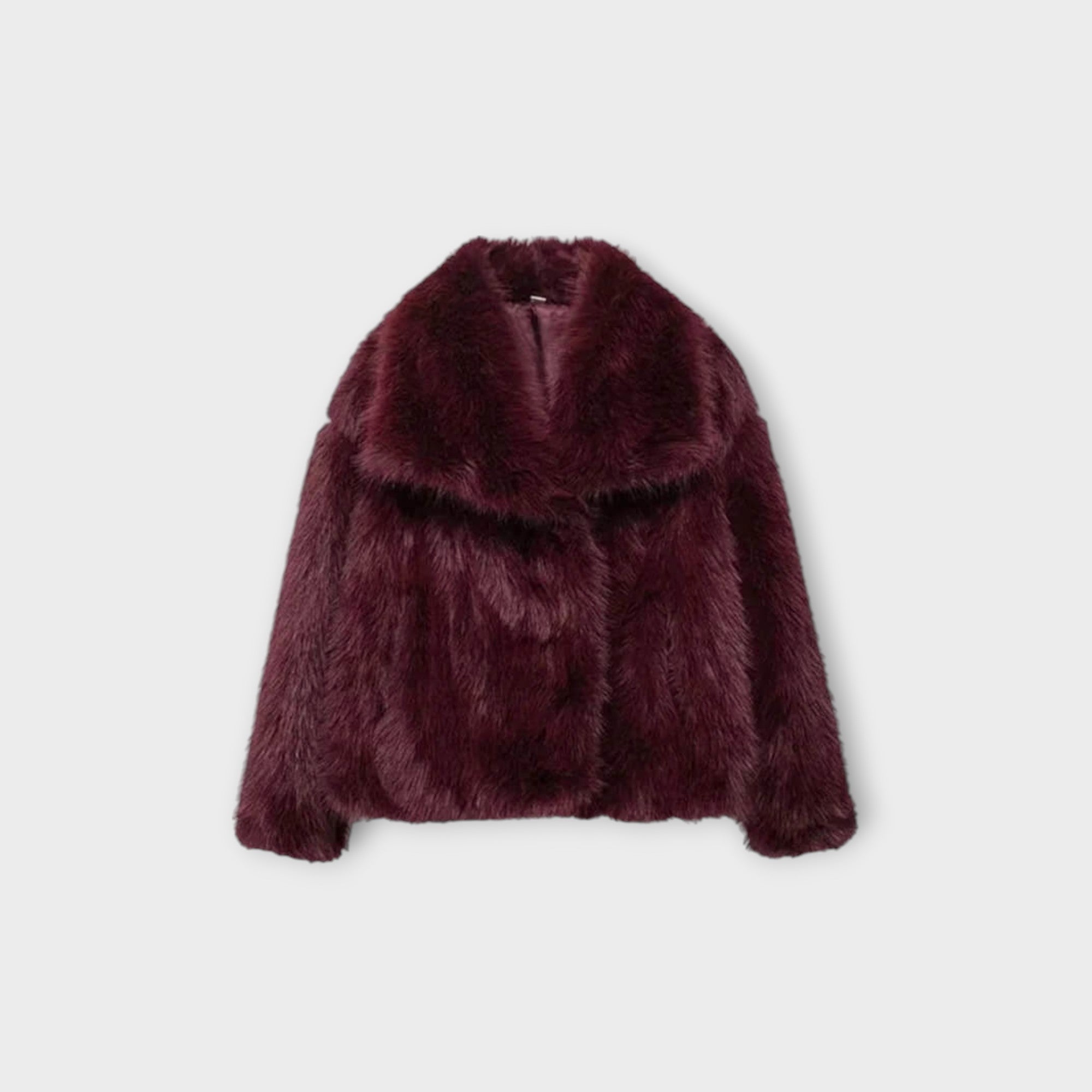 Margarida - Fur Coat
