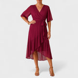 Yalina - Stylové šaty s regulovatelným pasem