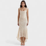 Cesca - Šaty s elegantní sochařskou siluetou