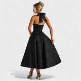 Effie - Midi šaty s texturou a V výstřihem