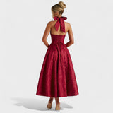 Effie - Midi šaty s texturou a V výstřihem