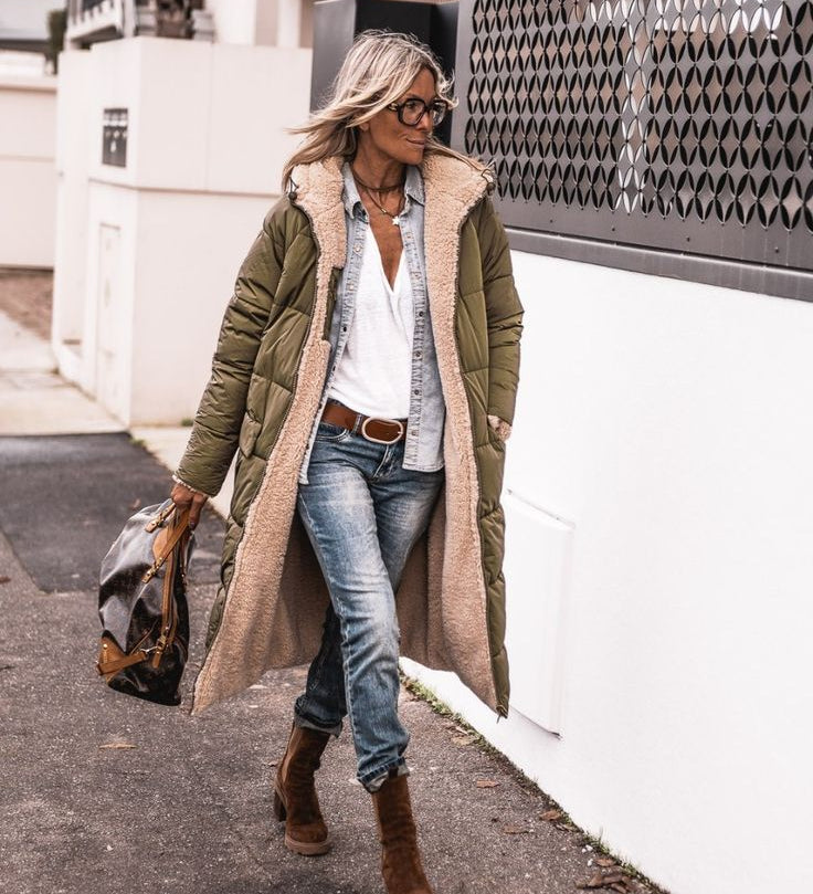 "Tânia - Teplý Dvouvrstvý Kabát" can be rewritten as "Tânia - Dvouvrstvý Teplý Kabát".